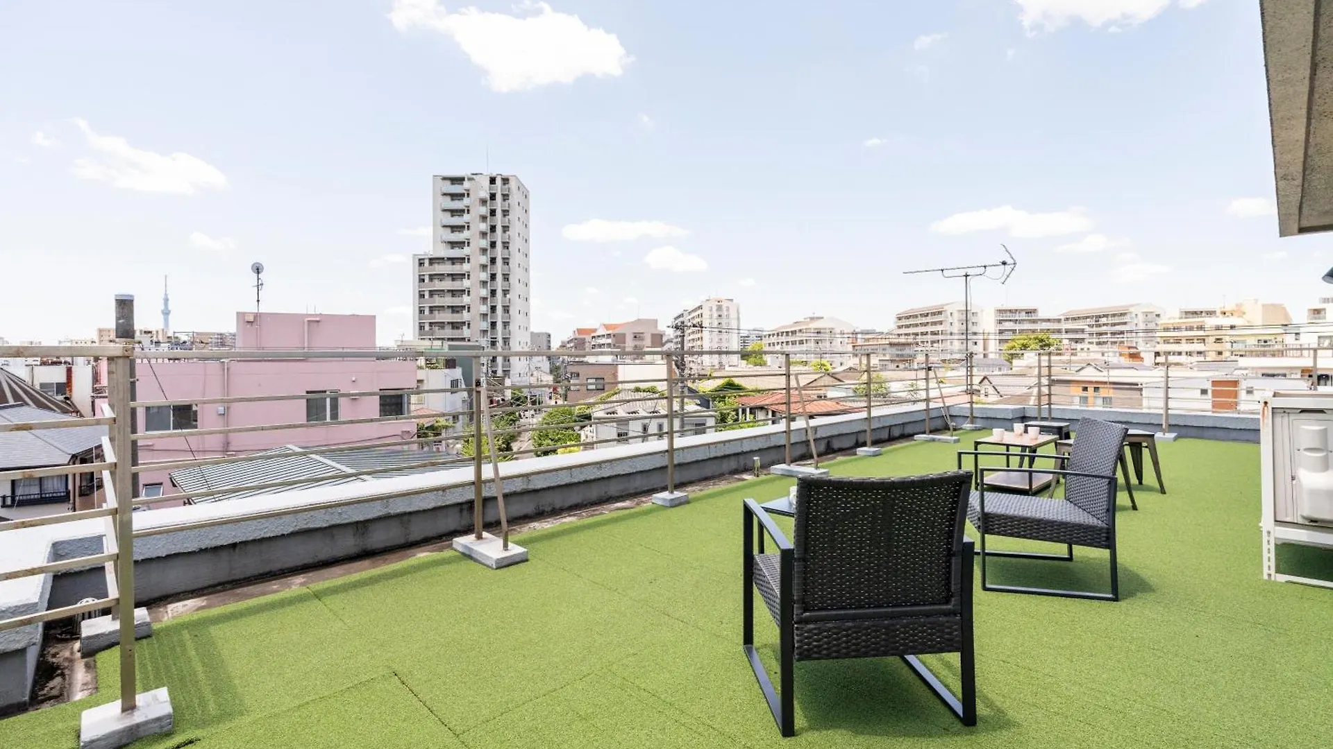 Comfy Home Aoto Tokyo